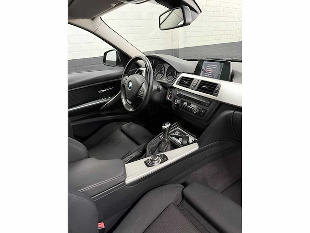 Bmw 3-serie 316i high executive, 9-thn-46 - afbeelding 28 van  28