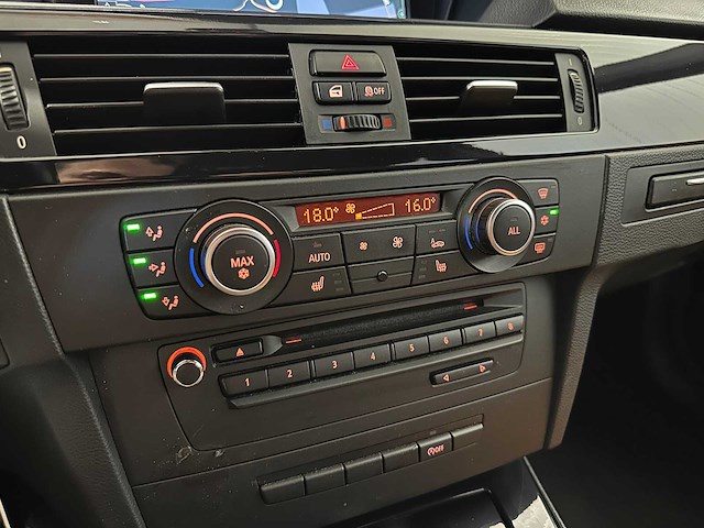 Bmw 3-serie 320d eff.dyn. ed 69-ttv-8 - afbeelding 11 van  22
