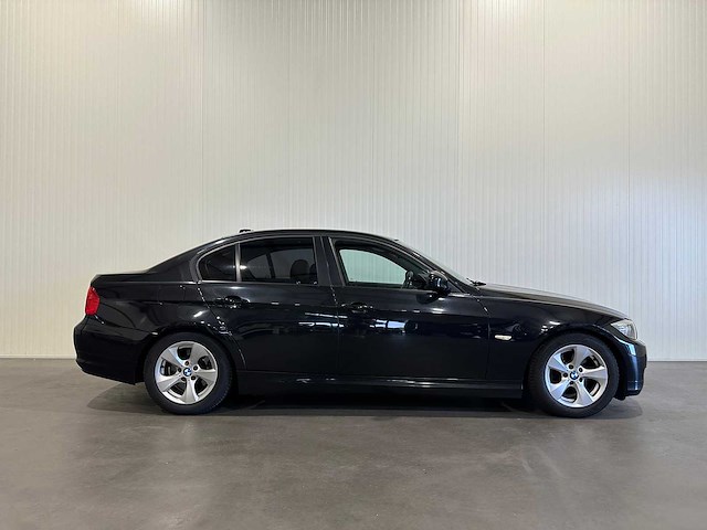 Bmw 3-serie 320d eff.dyn. ed 69-ttv-8 - afbeelding 19 van  22