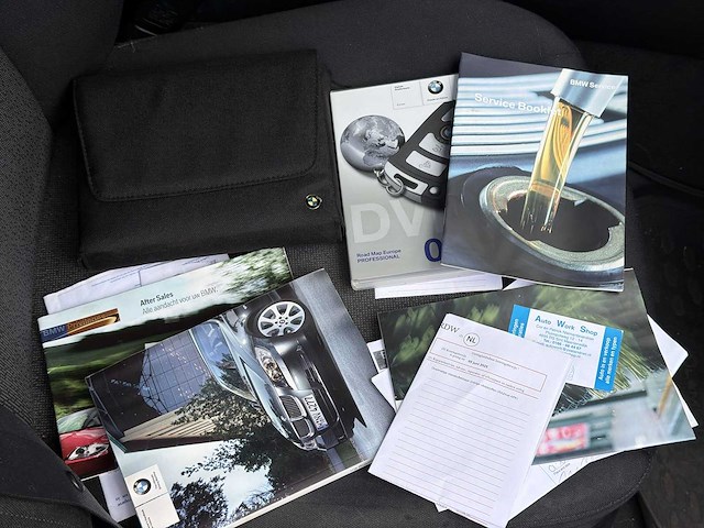 Bmw 3-serie 320i business line 2006 | 25-tn-jn - afbeelding 14 van  14