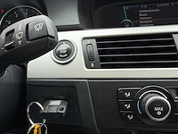 Bmw 3-serie 320i business line ; 81-lst-6 - afbeelding 7 van  19