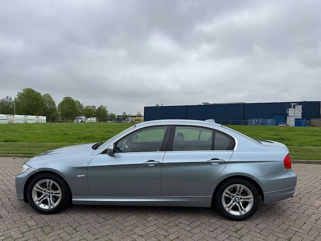 Bmw 3-serie 320i business line ; 81-lst-6 - afbeelding 18 van  19