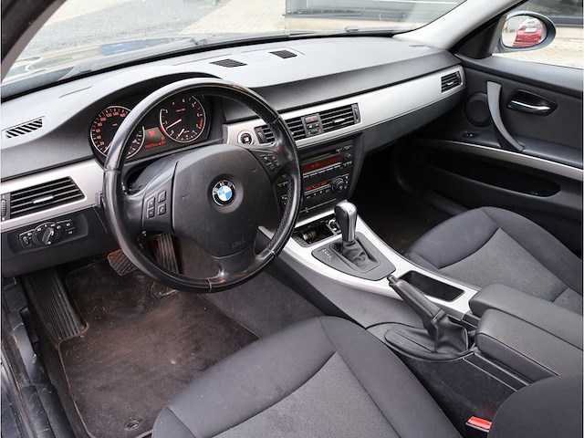 Bmw 3 serie 320i dynamic executive automaat 2005, 50-sb-nr - afbeelding 2 van  28