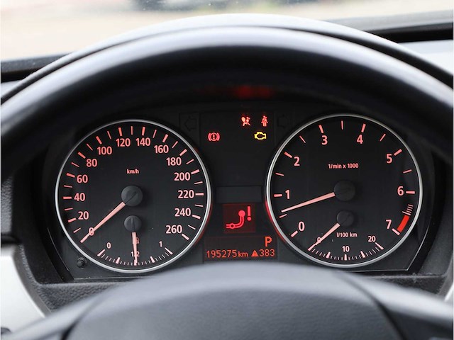 Bmw 3 serie 320i dynamic executive automaat 2005, 50-sb-nr - afbeelding 8 van  28