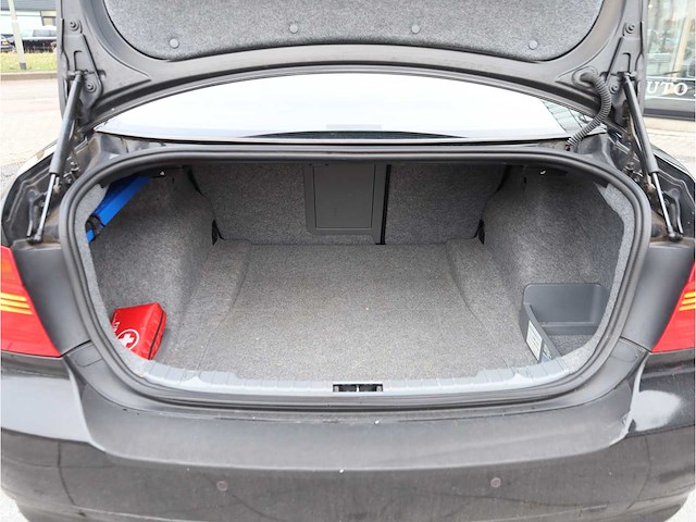 Bmw 3 serie 320i dynamic executive automaat 2005, 50-sb-nr - afbeelding 15 van  28