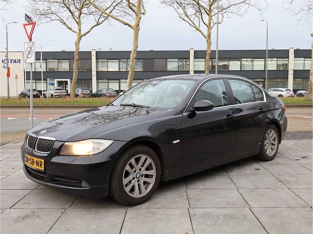 Bmw 3 serie 320i dynamic executive automaat 2005, 50-sb-nr - afbeelding 28 van  28