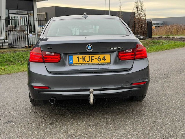 Bmw 3-serie 320i ede high exec 2013 | 1-kjf-64 iaw - afbeelding 23 van  27