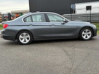 Bmw 3-serie 320i ede high exec 2013 | 1-kjf-64 iaw - afbeelding 2 van  27