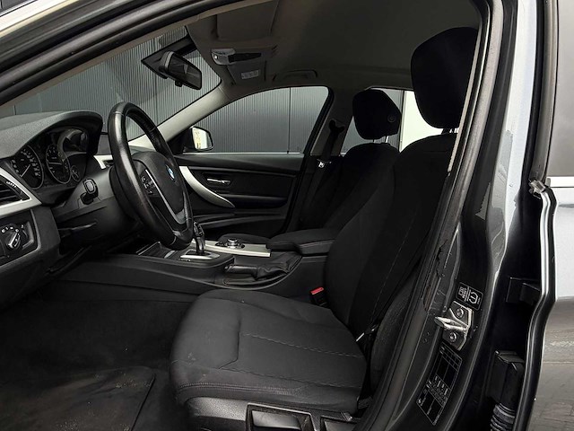 Bmw 3-serie 320i ede high exec 2013 | 1-kjf-64 iaw - afbeelding 11 van  27