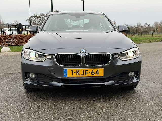 Bmw 3-serie 320i ede high exec 2013 | 1-kjf-64 iaw - afbeelding 25 van  27