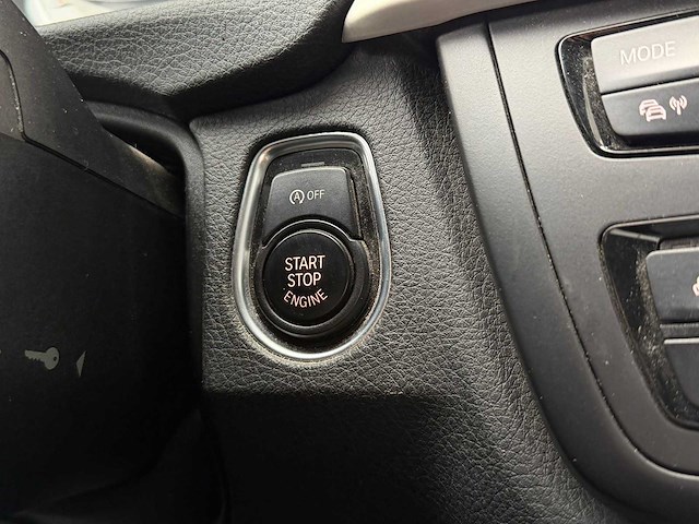 Bmw 3-serie 320i ede high exec 2013 | 1-kjf-64 iaw - afbeelding 16 van  27