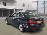 Bmw 3-serie 320i efficientdynamics edition executive; 1-kvg-66 - afbeelding 14 van  17