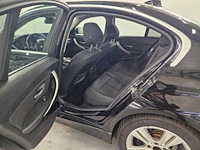 Bmw 3-serie 320i efficientdynamics edition executive; 1-kvg-66 - afbeelding 9 van  17