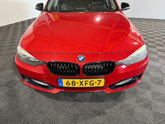 Bmw 3-serie 320i executive, 68-xfg-7 - afbeelding 17 van  24