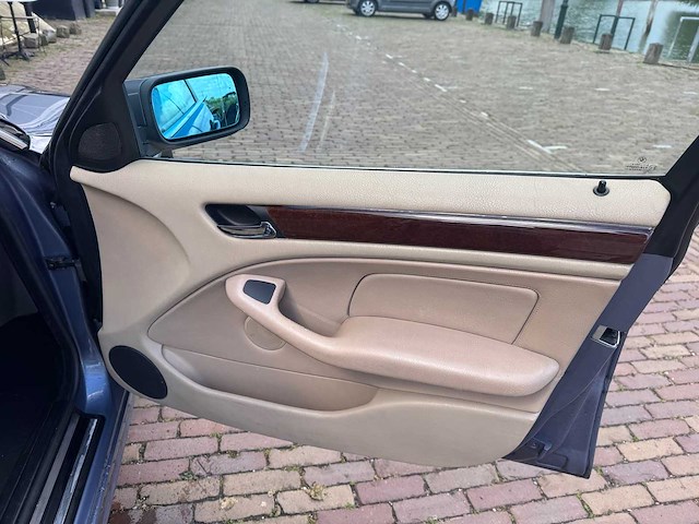 Bmw 3-serie 320i executive hs-069-z - afbeelding 3 van  23
