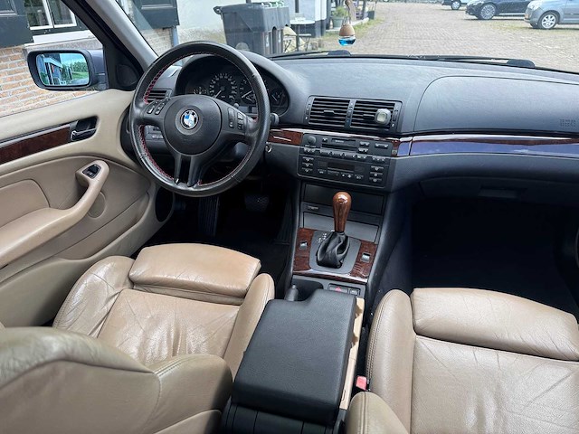 Bmw 3-serie 320i executive hs-069-z - afbeelding 8 van  23