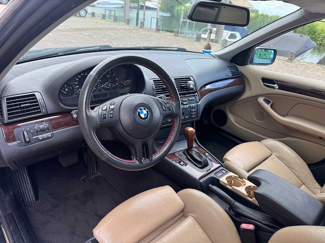 Bmw 3-serie 320i executive hs-069-z - afbeelding 10 van  23