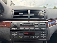 Bmw 3-serie 320i executive hs-069-z - afbeelding 14 van  23