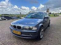 Bmw 3-serie 320i executive hs-069-z - afbeelding 12 van  23
