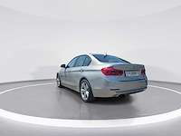 Bmw 3-serie 320i executive sport | pt-892-s - afbeelding 22 van  27
