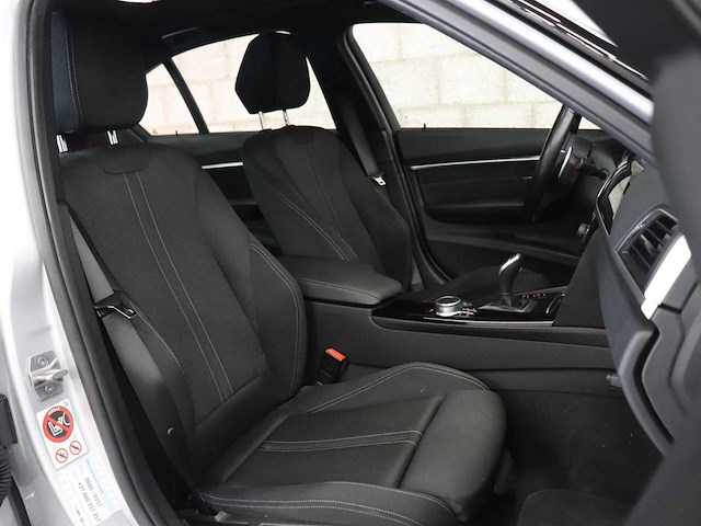 Bmw 3-serie 320i executive sport | pt-892-s - afbeelding 4 van  23