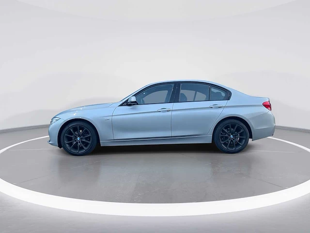 Bmw 3-serie 320i executive sport | pt-892-s - afbeelding 17 van  27