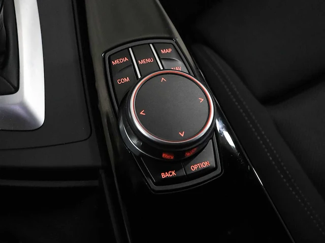 Bmw 3-serie 320i executive sport | pt-892-s - afbeelding 9 van  21