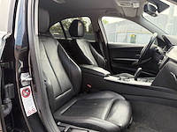 Bmw 3-serie 320i high executive | 4-txx-05 i - afbeelding 19 van  24
