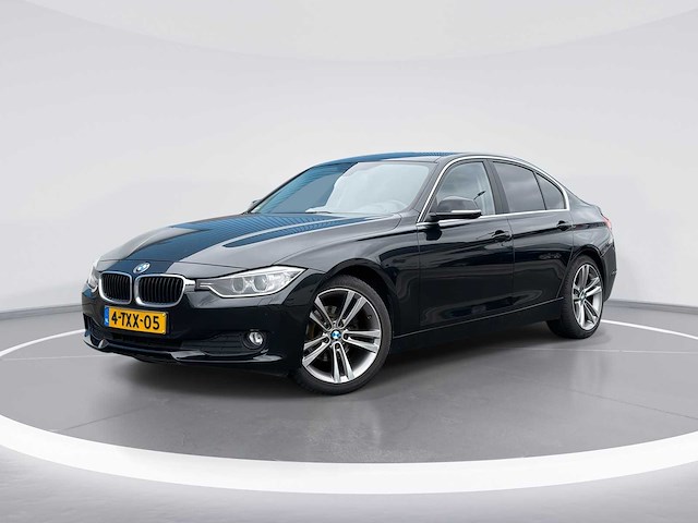 Bmw 3-serie 320i high executive | 4-txx-05 i - afbeelding 1 van  24