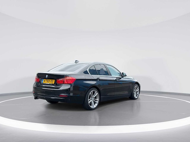 Bmw 3-serie 320i high executive | 4-txx-05 i - afbeelding 2 van  24