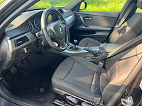 Bmw 3-serie 320i high executive, 5-zkx-78 - afbeelding 12 van  17