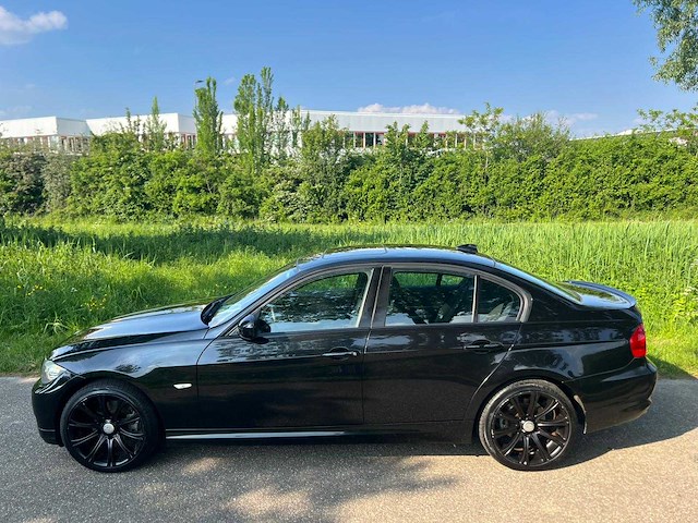 Bmw 3-serie 320i high executive, 5-zkx-78 - afbeelding 13 van  17