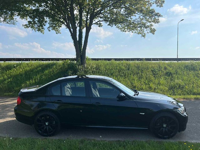 Bmw 3-serie 320i high executive, 5-zkx-78 - afbeelding 16 van  17