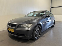 Bmw 3-serie 320i high executive 71-xg-pf - afbeelding 1 van  20
