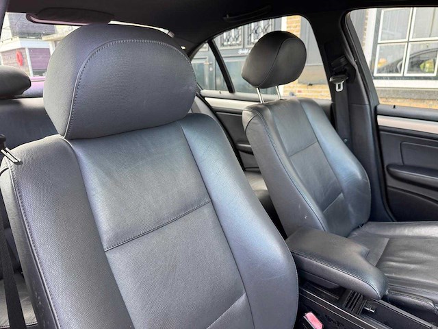 Bmw 3-serie 320i special edition automaat 13-pv-vz - afbeelding 6 van  22