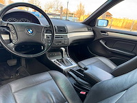 Bmw 3-serie 320i special edition automaat 13-pv-vz - afbeelding 13 van  22