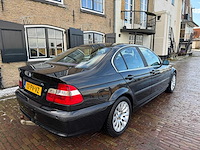 Bmw 3-serie 320i special edition automaat 13-pv-vz - afbeelding 16 van  22