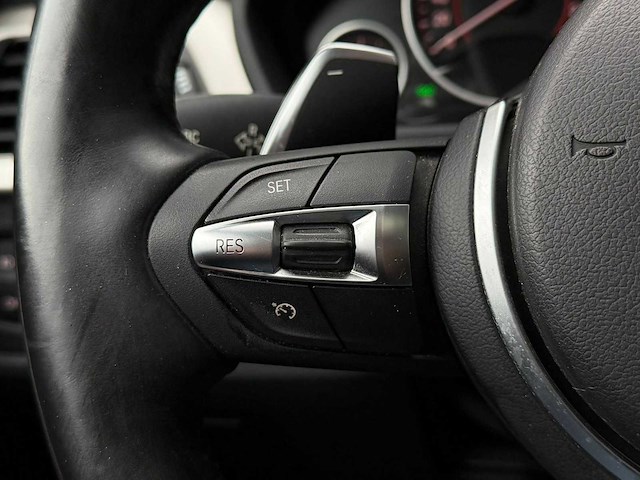 Bmw 3-serie 328i high executive 2012 | zr-420-j iaw - afbeelding 2 van  31