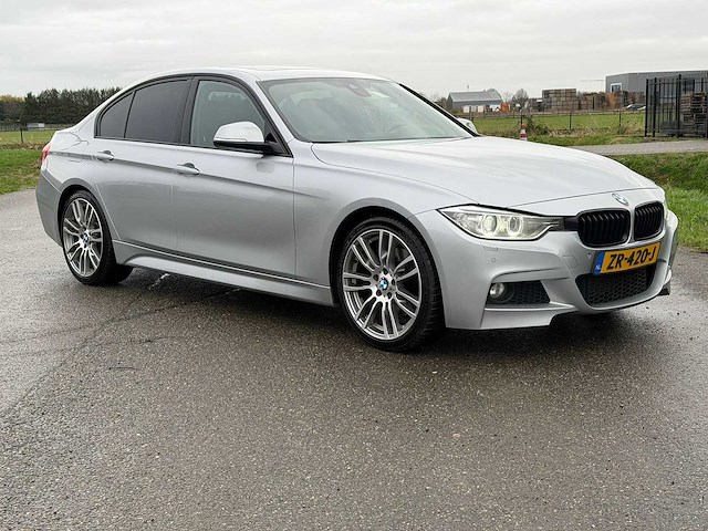 Bmw 3-serie 328i high executive 2012 | zr-420-j iaw - afbeelding 3 van  31