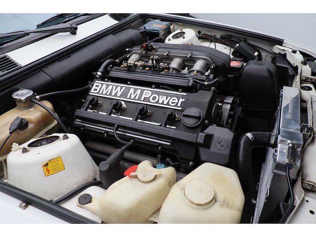 Bmw 3-serie e30 m3 unrestored 1989 - afbeelding 24 van  31