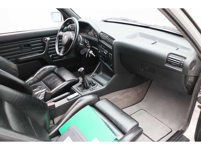 Bmw 3-serie e30 m3 unrestored 1989 - afbeelding 25 van  31