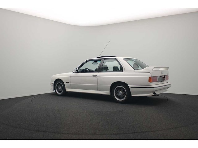Bmw 3-serie e30 m3 unrestored 1989 - afbeelding 23 van  31