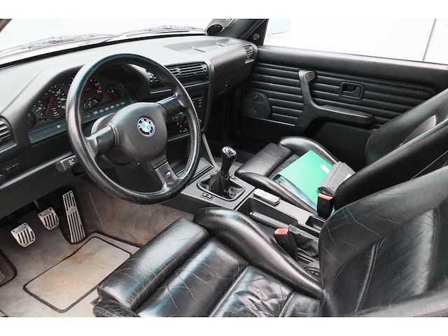 Bmw 3-serie e30 m3 unrestored 1989 - afbeelding 7 van  13
