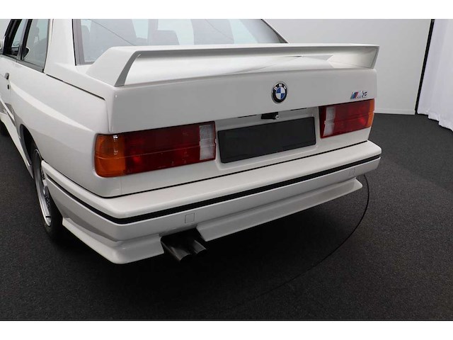 Bmw 3-serie e30 m3 unrestored 1989 - afbeelding 13 van  31