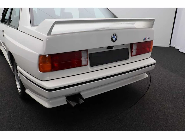 Bmw 3-serie e30 m3 unrestored 1989 - afbeelding 5 van  31