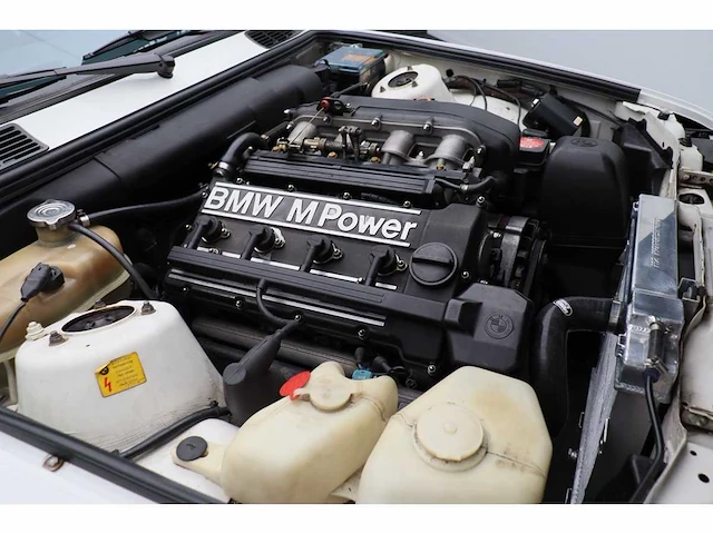 Bmw 3-serie e30 m3 unrestored 1989 - afbeelding 24 van  31