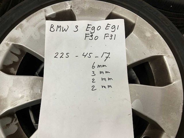 Bmw 3 serie e90/e91/f30 en f31 wiel (4x) - afbeelding 5 van  5