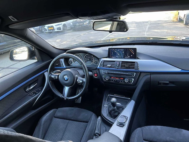 Bmw 3-serie gran turismo 328i m-sport high executive | p-035-fz - afbeelding 24 van  40