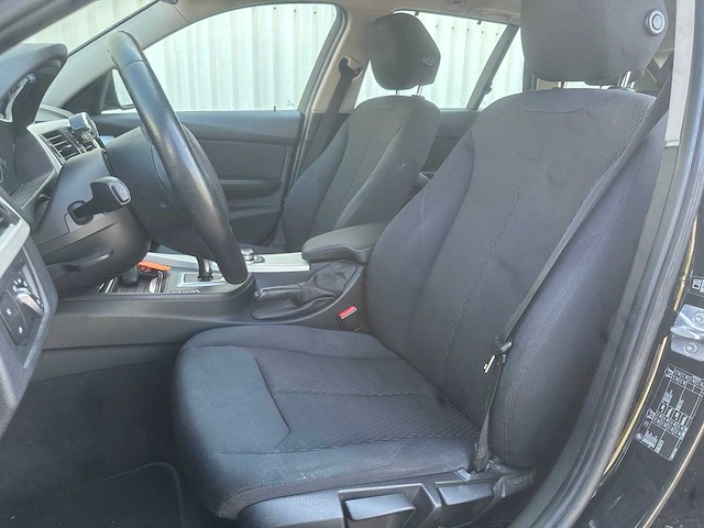 Bmw 3-serie touring 316d executive * 1-kkf-05 - afbeelding 16 van  20