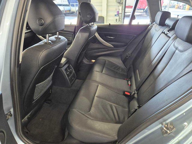 Bmw 3-serie touring 316d high executive; 2-kzl-91 - afbeelding 8 van  16